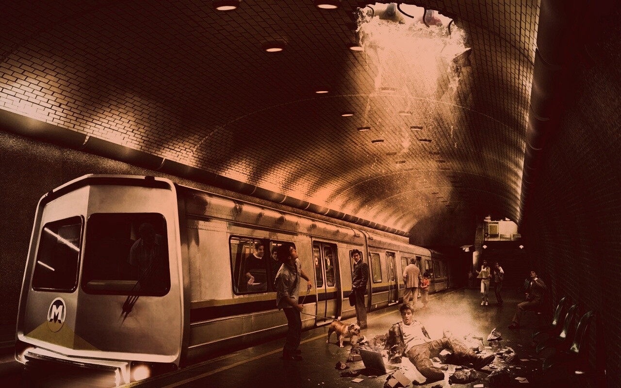 Провалившийся в метро обои