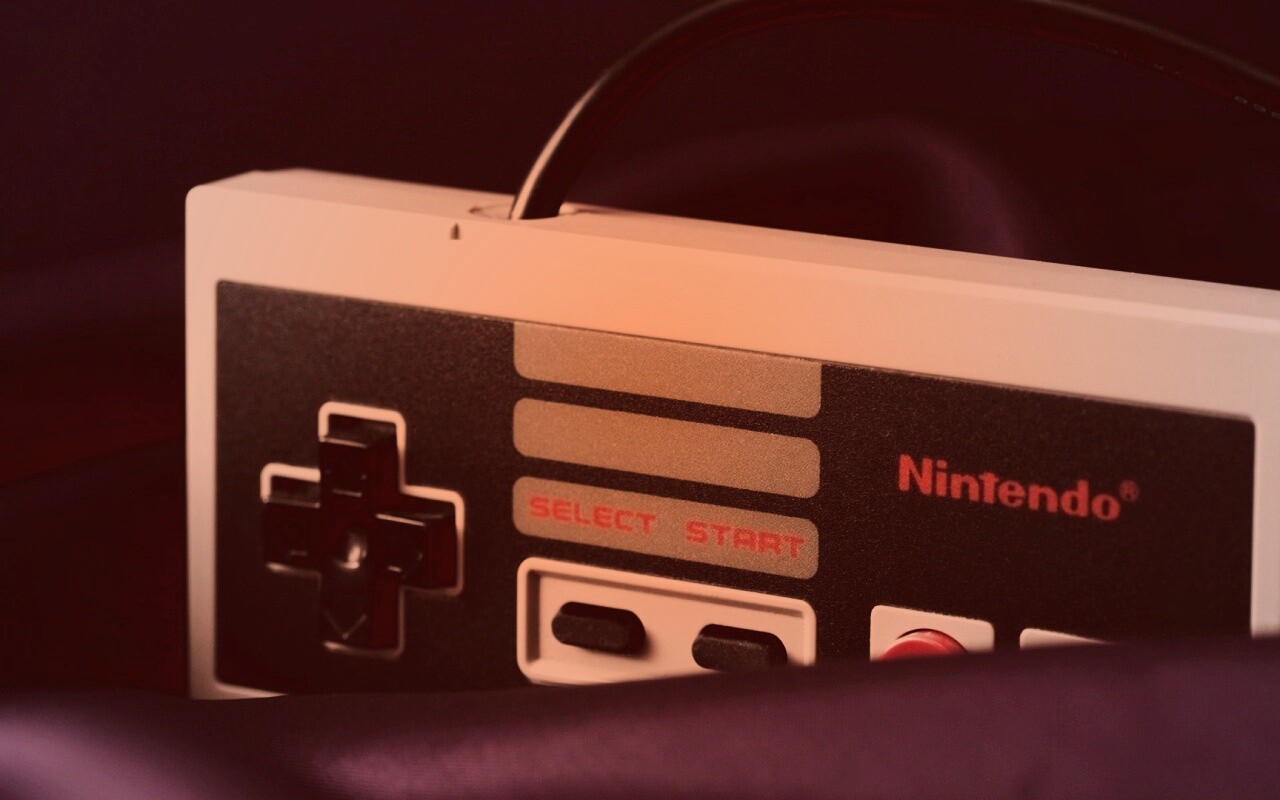 Джойстик от приставки Nintendo обои