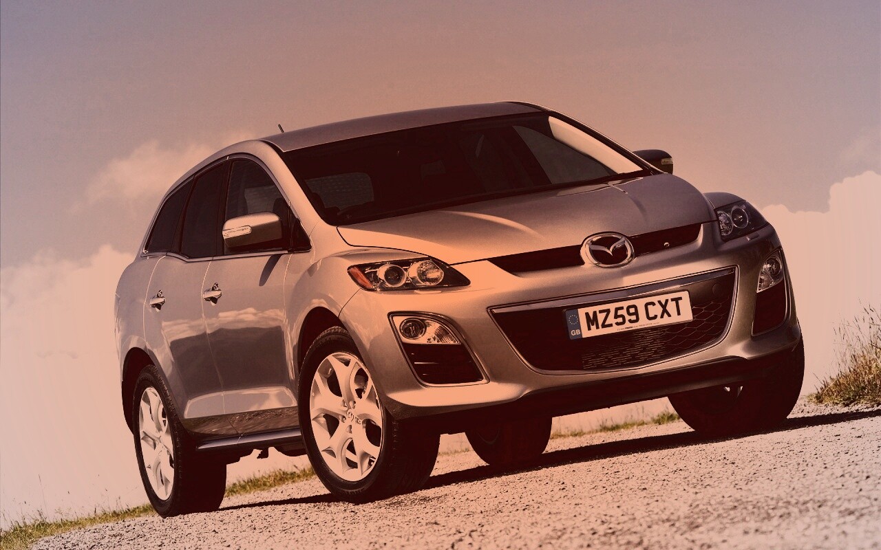 Кроссовер Mazda обои