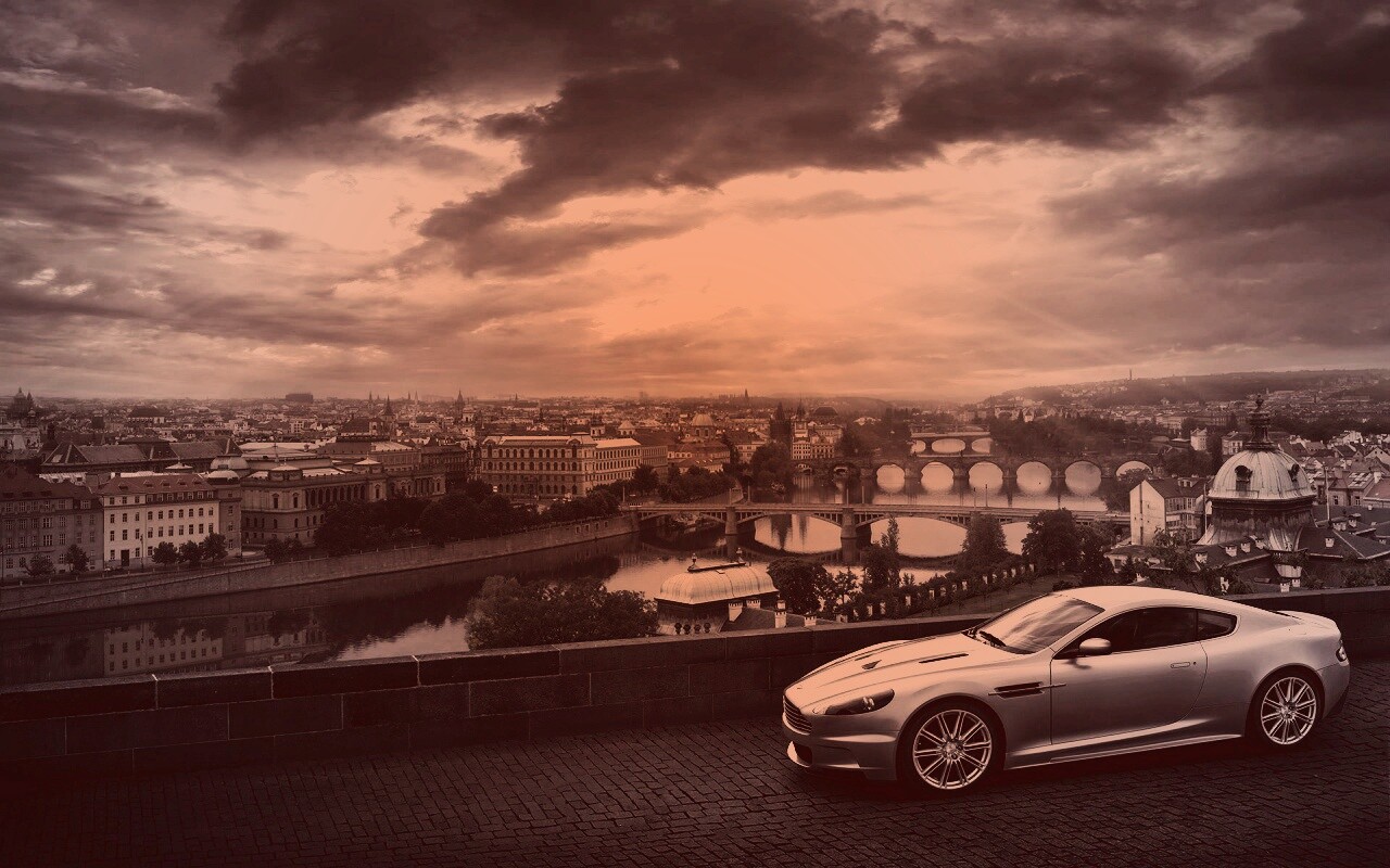 Aston Martin в городе обои