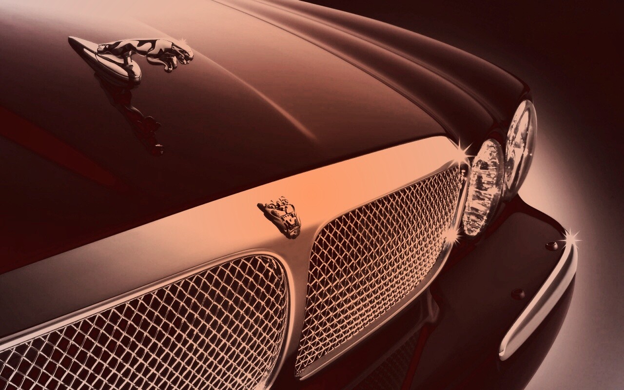 Капот и эмблема Ягуара обои