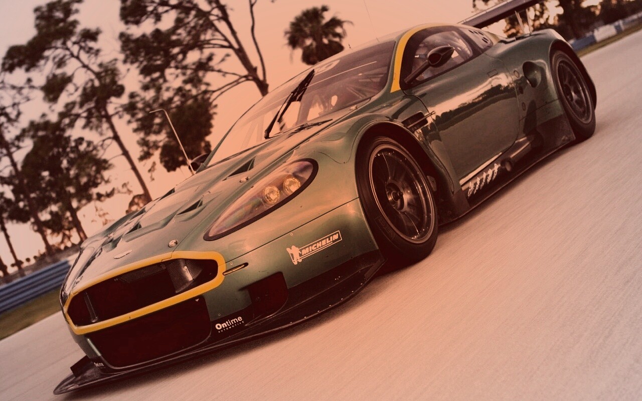 Aston Martin обои