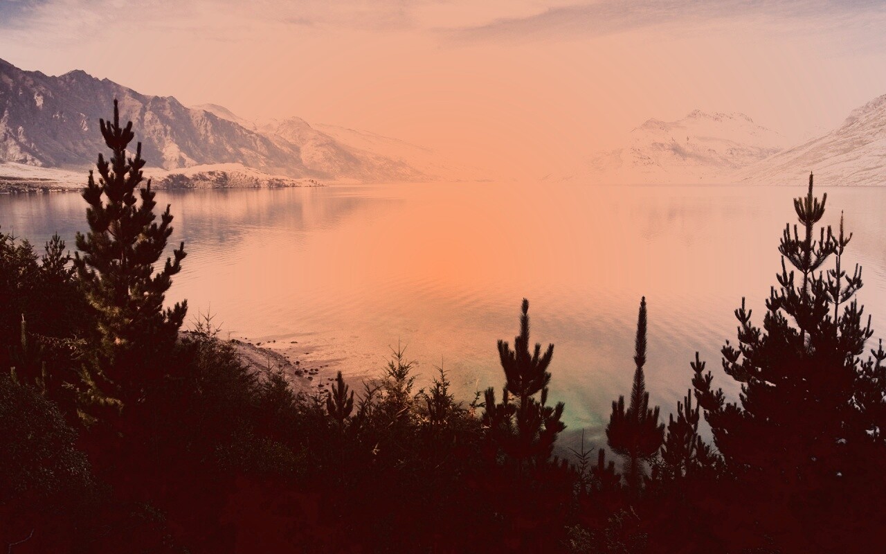 Безмятежное озеро в Новой Зеландии обои