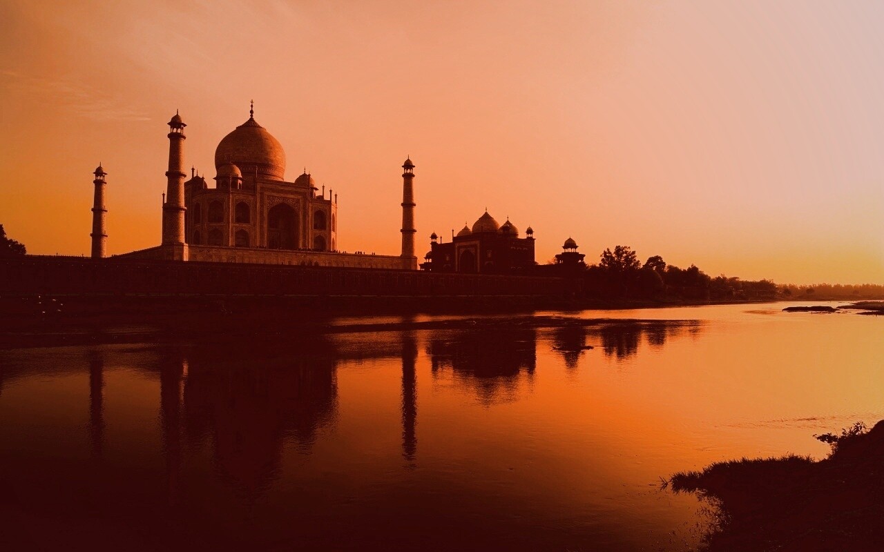 Тадж Махал в сумерках обои
