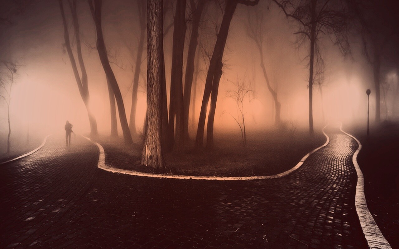 Пустынный лабиринт парковых дорожек обои