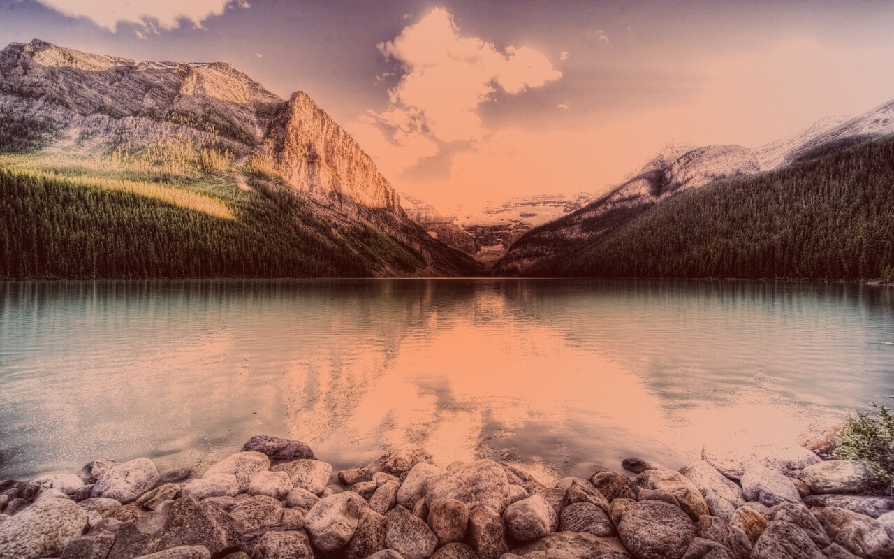 Горное озеро обои