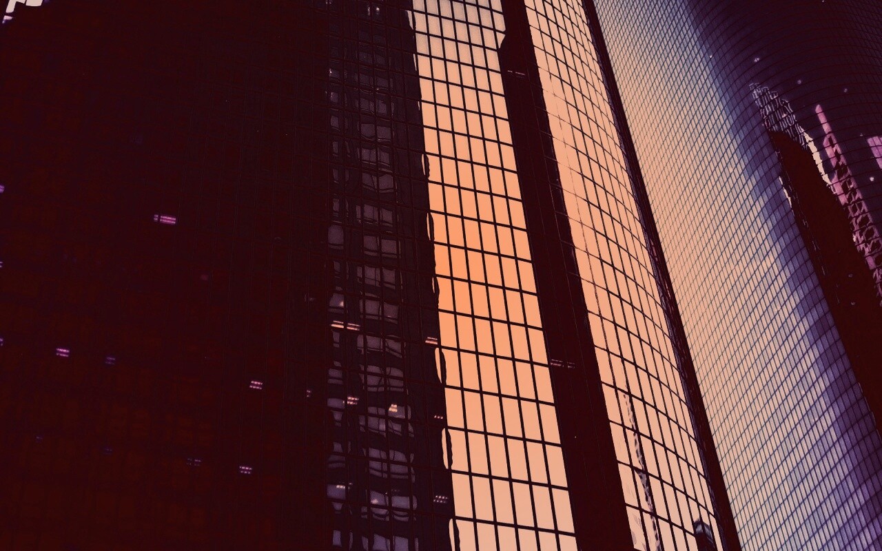 Стеклянная стена небоскреба обои