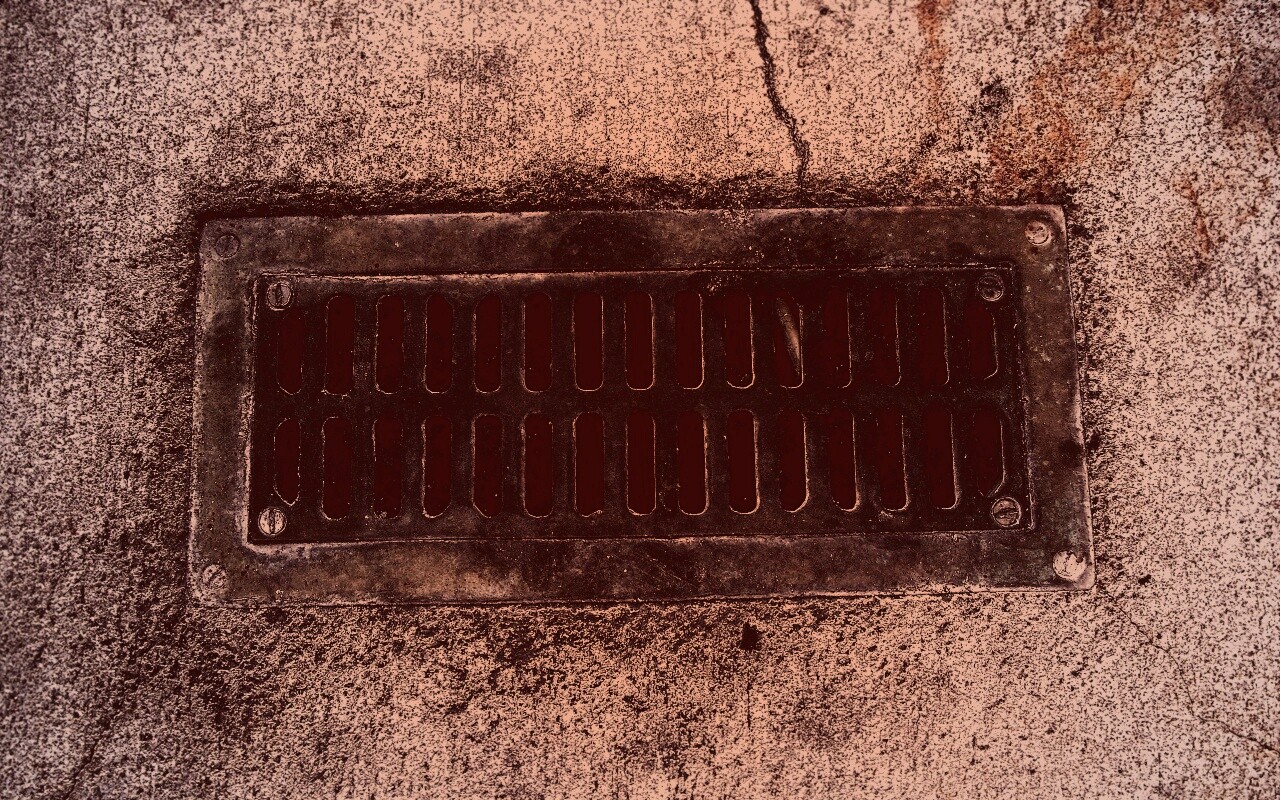 Канализационная решетка обои