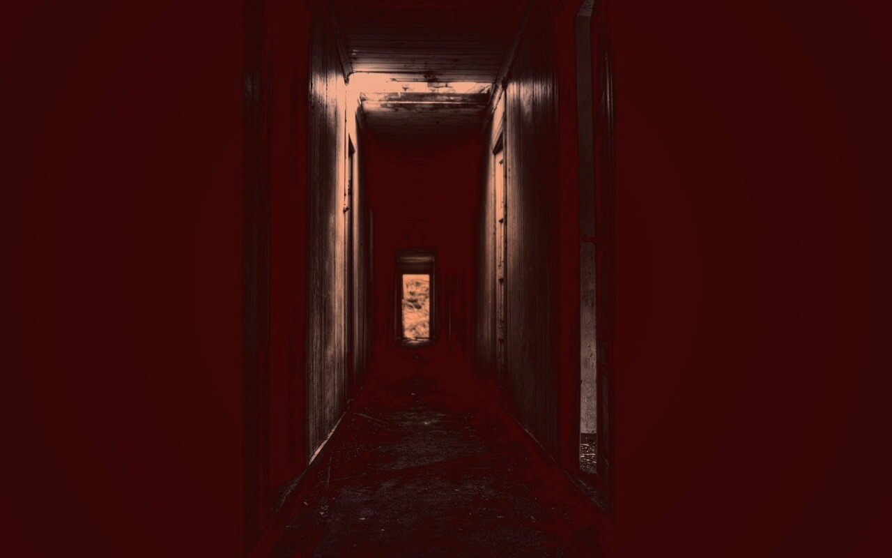 Страшный коридор обои