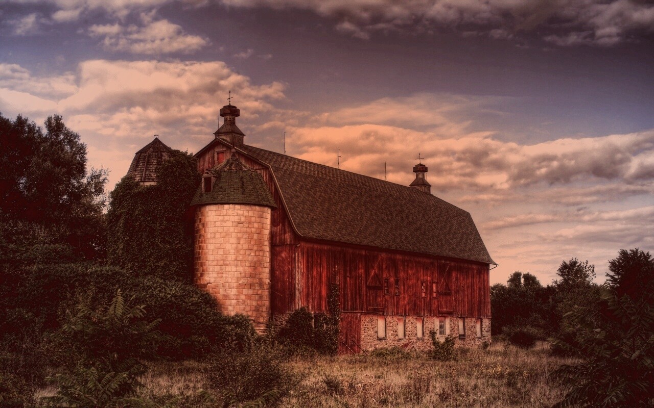 Старый красный амбар обои
