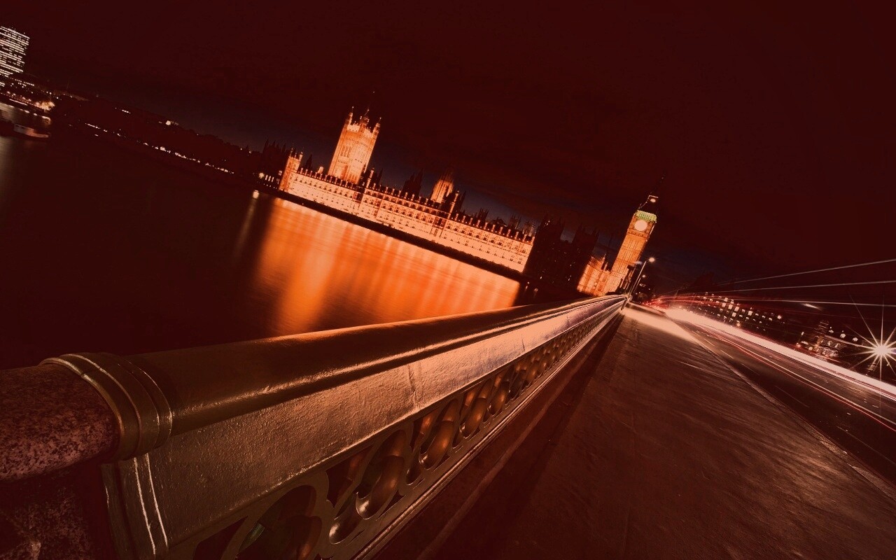 Перила тауэского моста обои