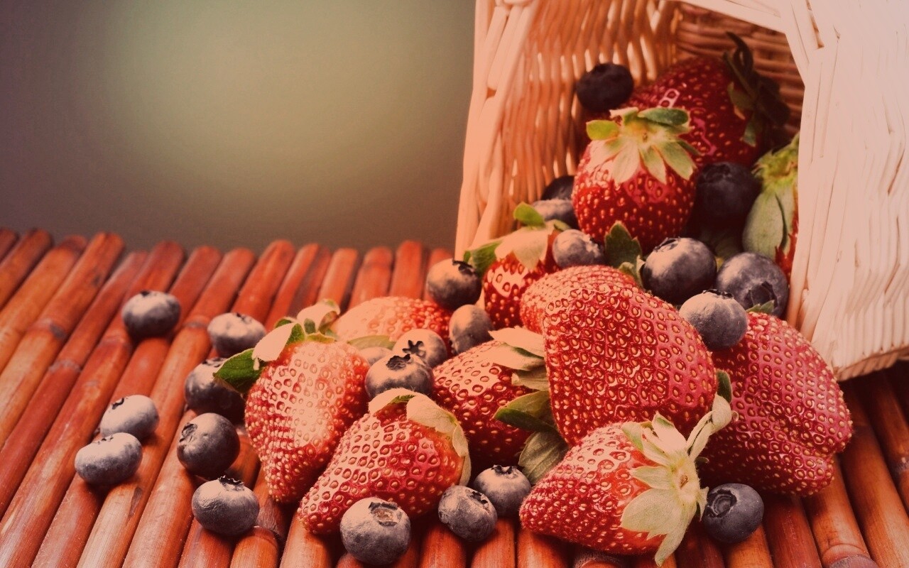 Спелые ягоды обои