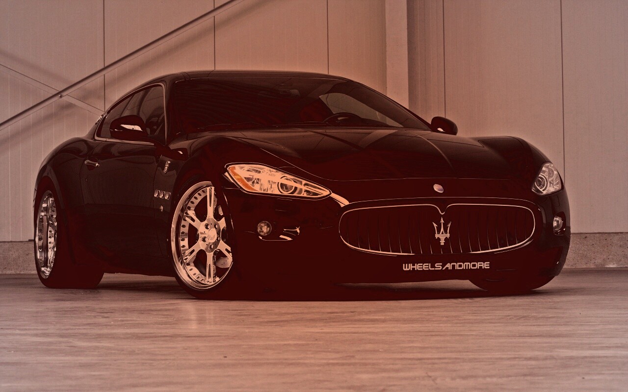 Черная мазерати Gran Turismo обои