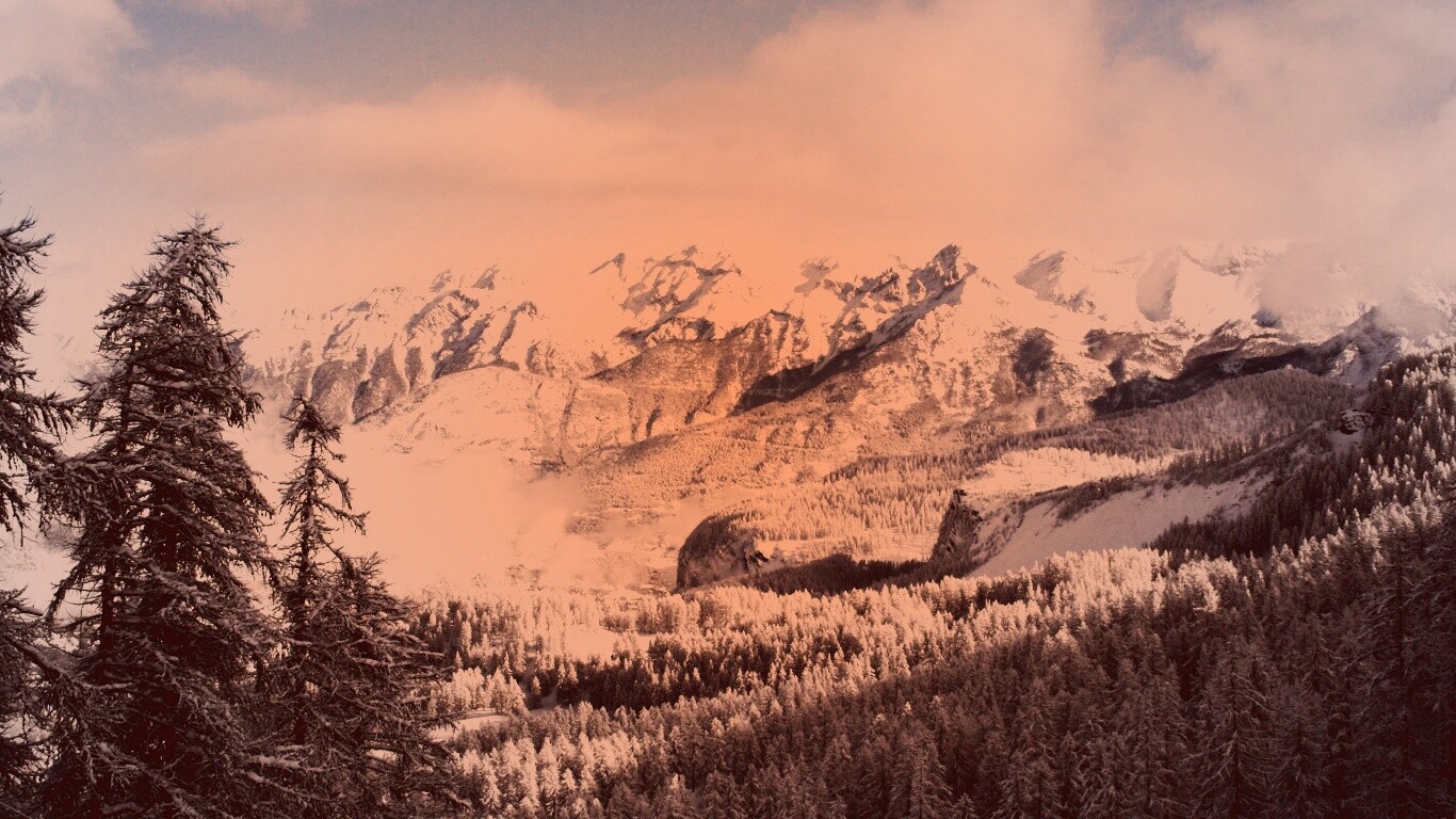 Горный пейзаж обои