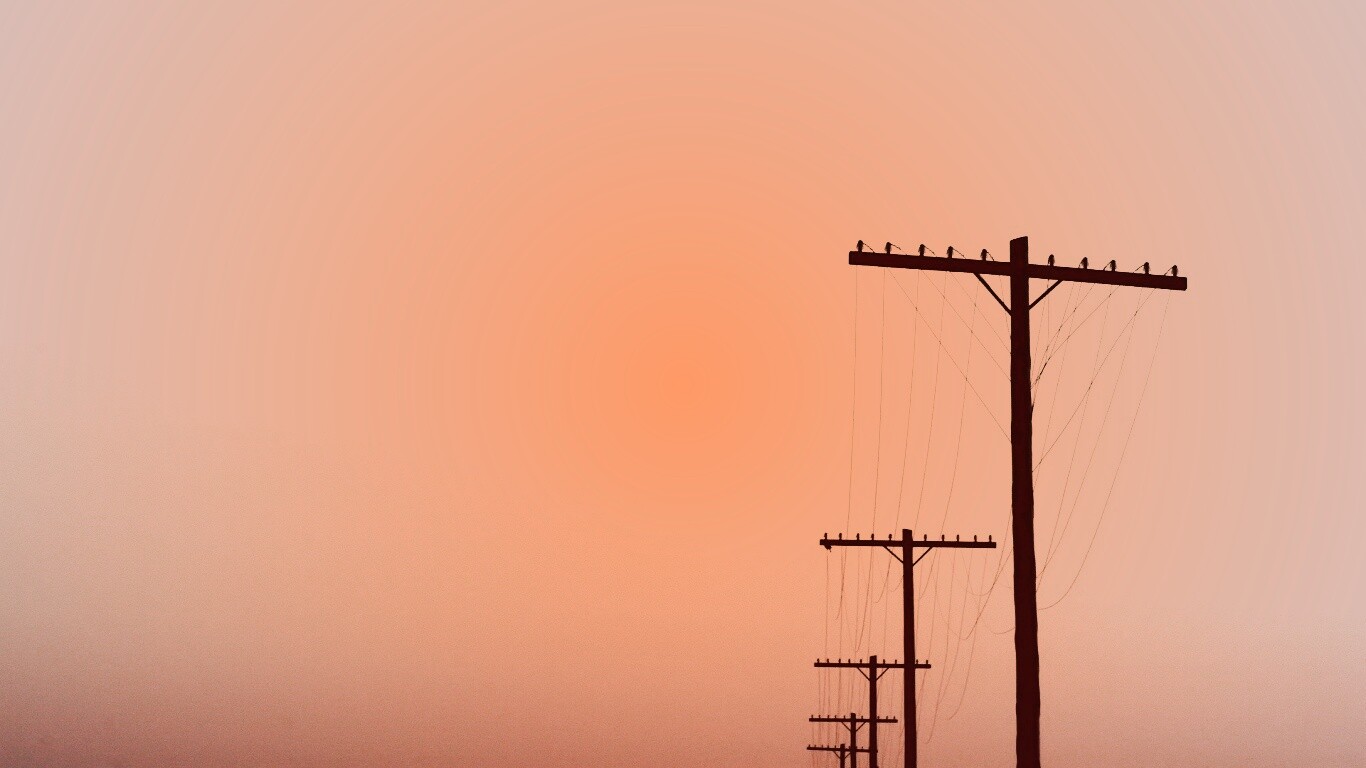 Конец проводов обои