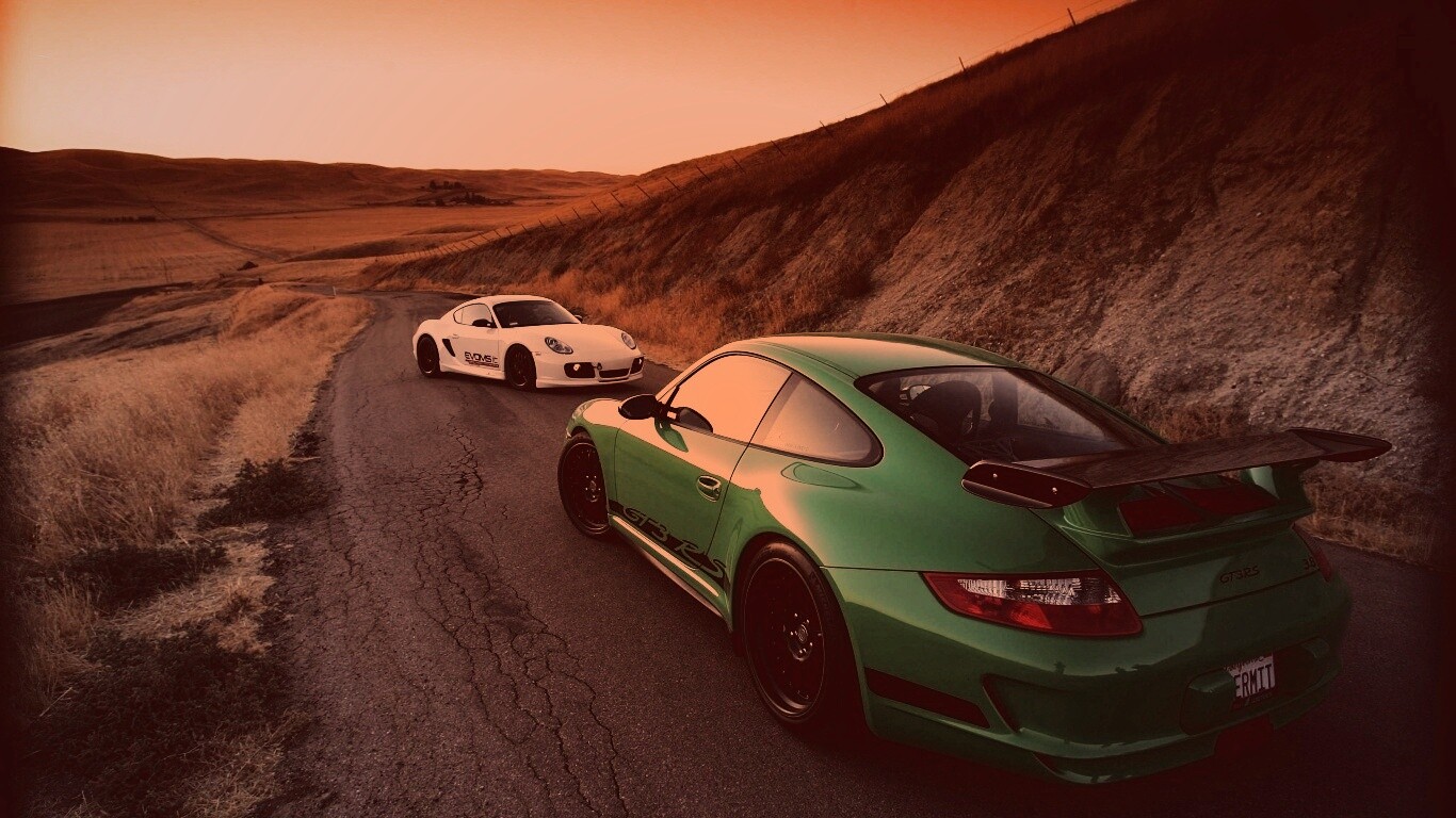 Два порша на горной дороге обои