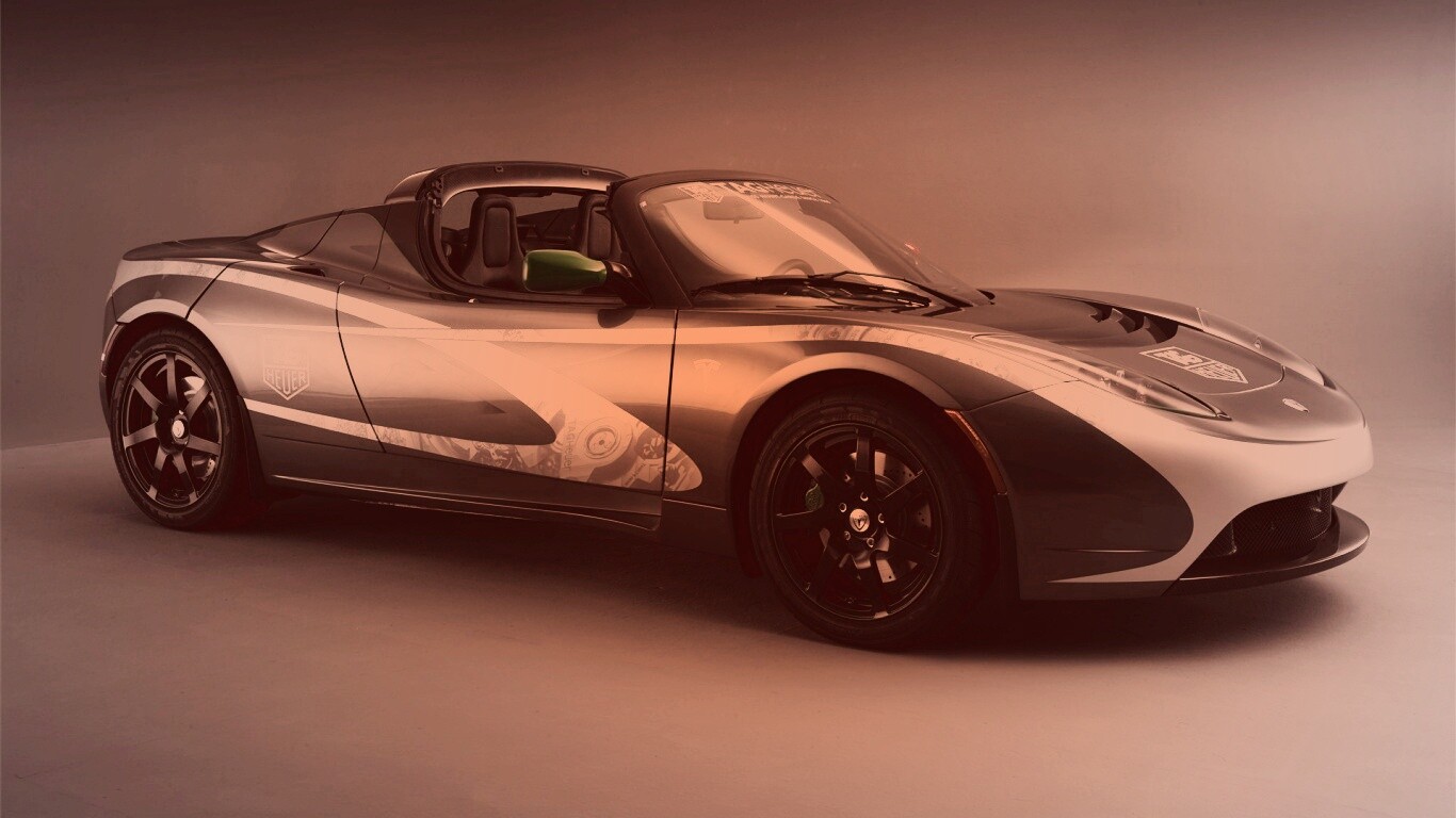 Tag Heuer Tesla Roadster обои