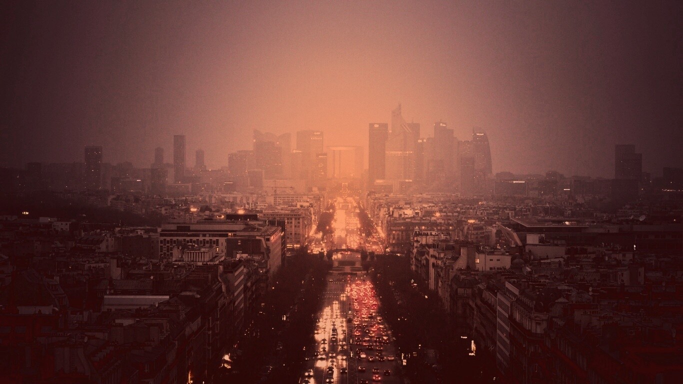 Ночной город в тумане обои