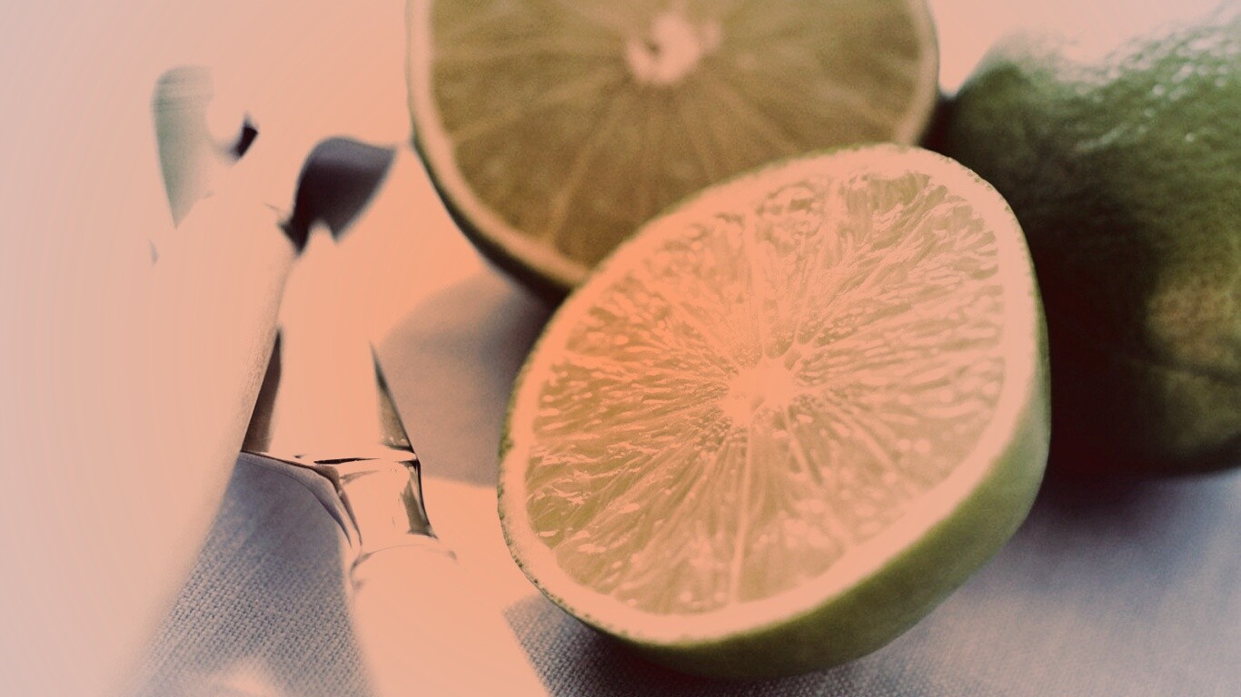 Нож, вилка и лайм обои