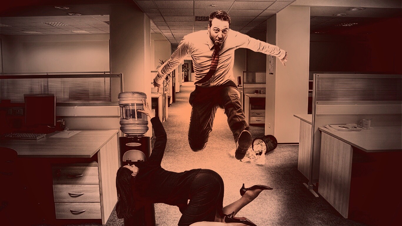 Ещё один день в офисе обои