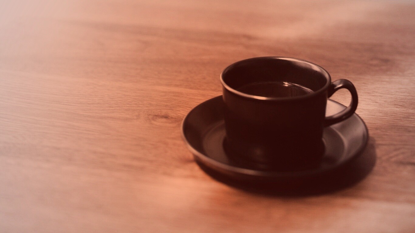 Кофе на столе обои