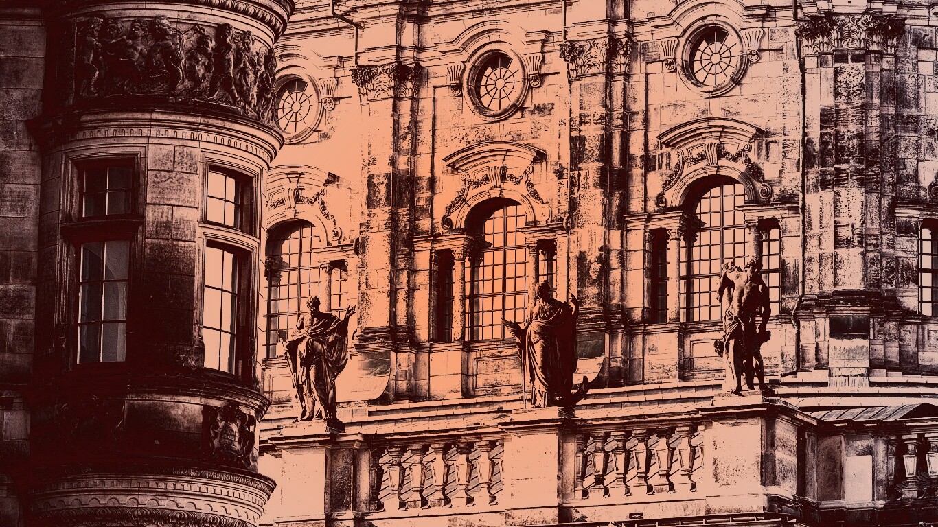 Hofkirche в Дрездене обои