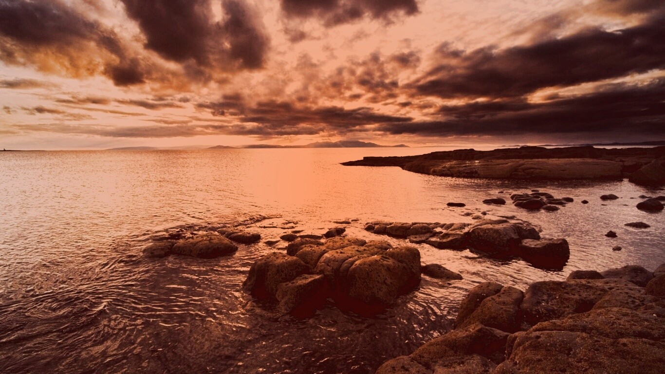 Красивый вид на вечернее море обои