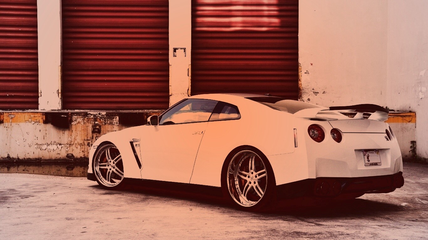 Спортивный Nissan обои