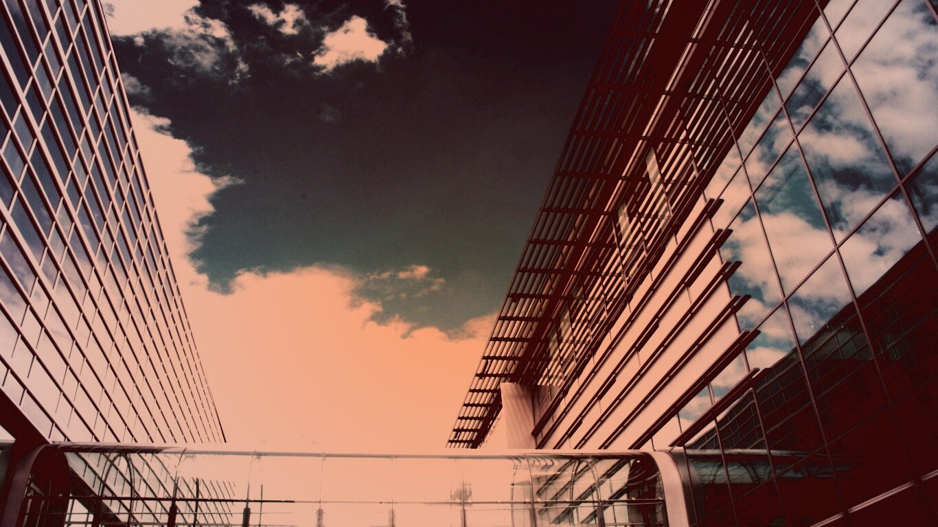 Стекло и металл обои