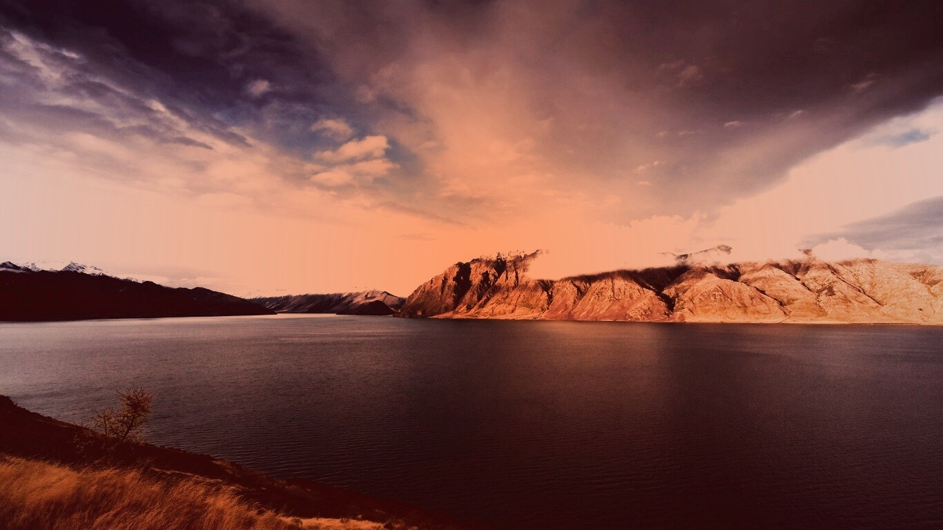 Живописная широкая река обои