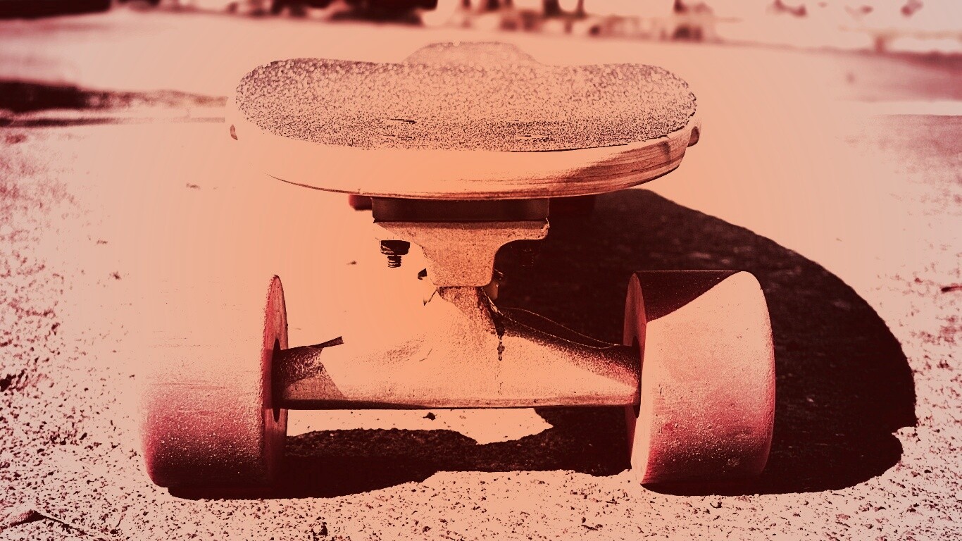 Скейтборд на солнце обои