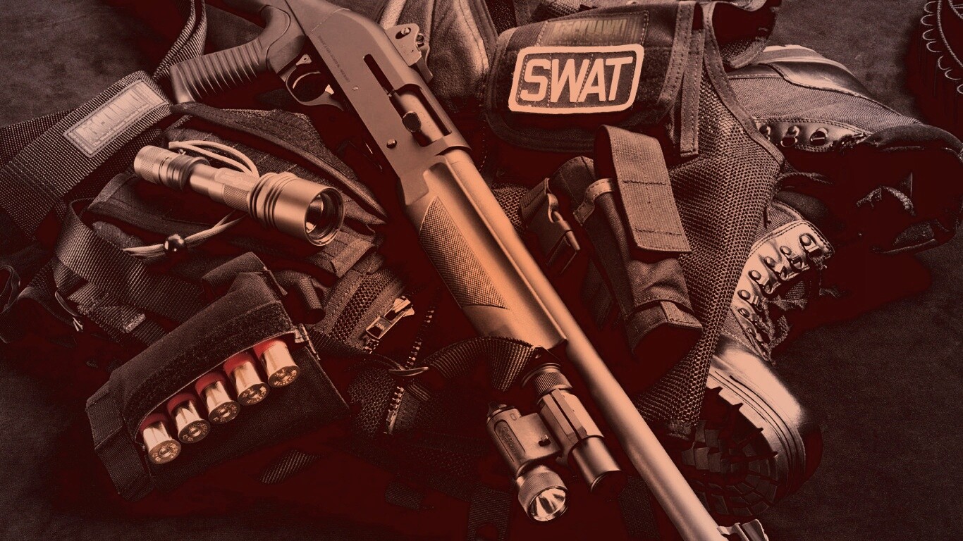 Снаряжение SWAT обои