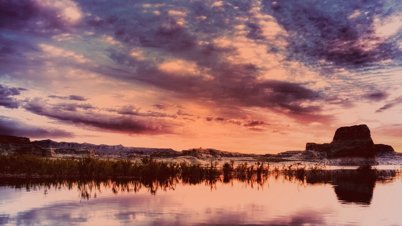 Горное озеро обои