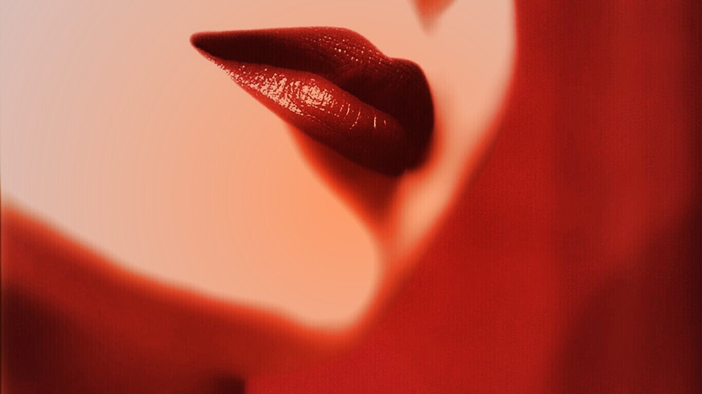 Красные губы обои