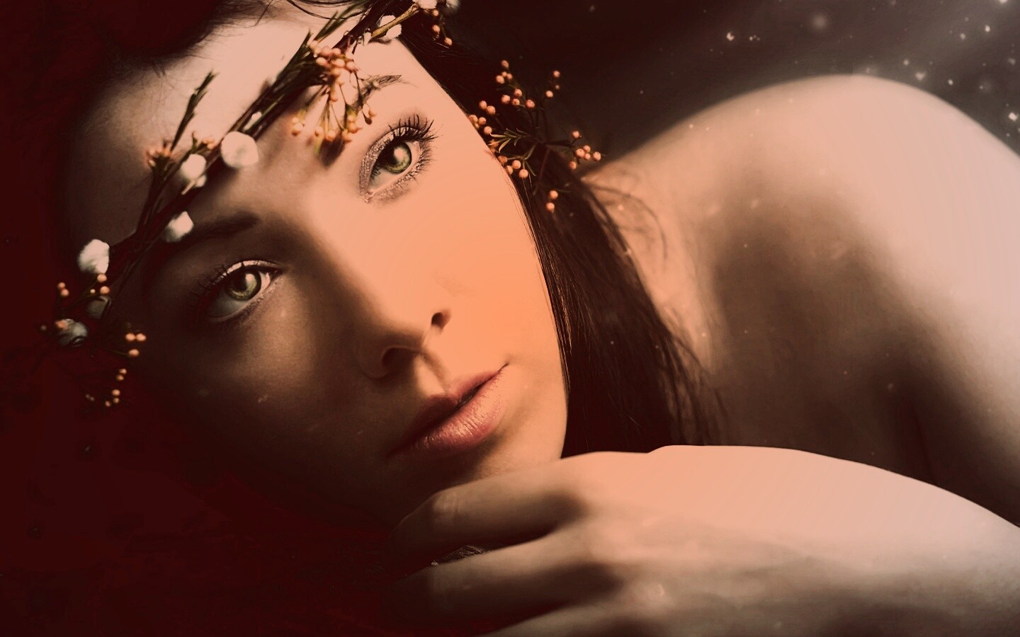 Девушка в венке обои