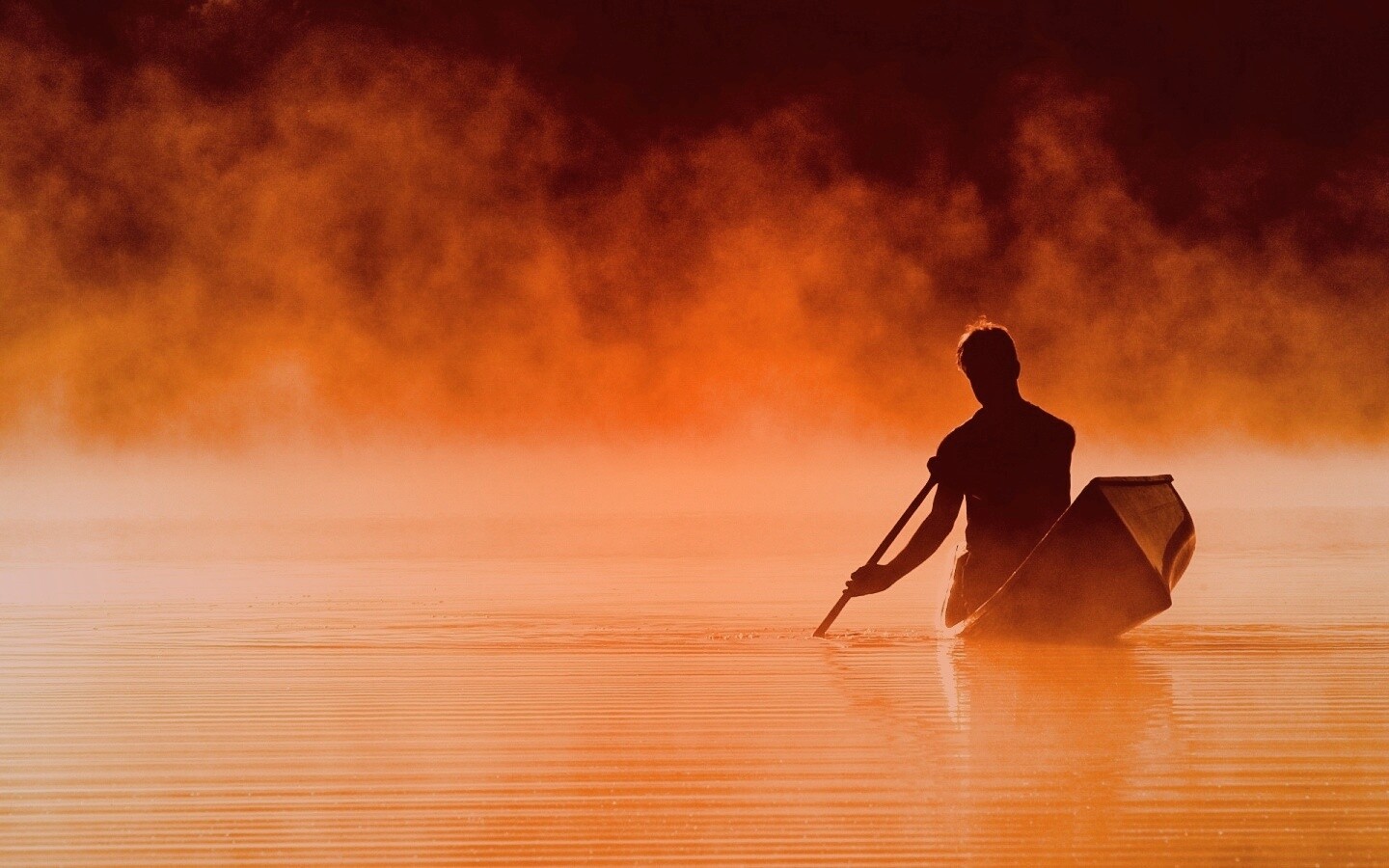 Один в лодке обои