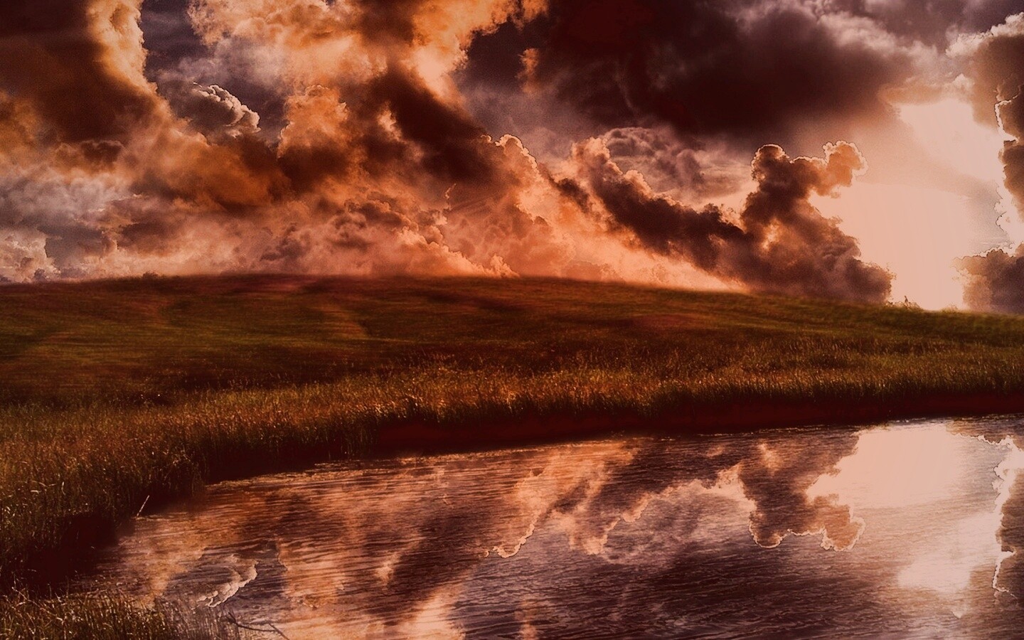 Тучи над лугом обои