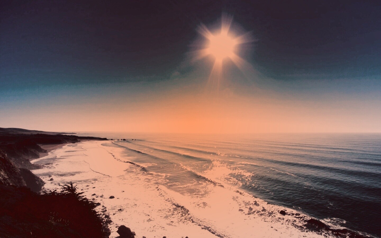 Солнце над морем обои