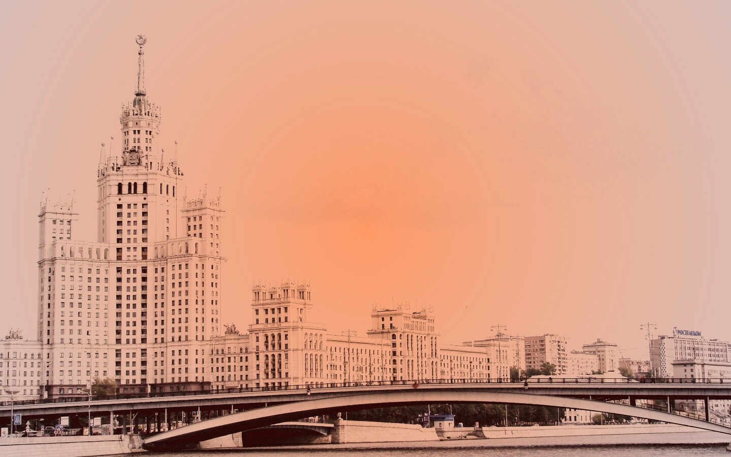 Высотка на Котельнической набережной обои