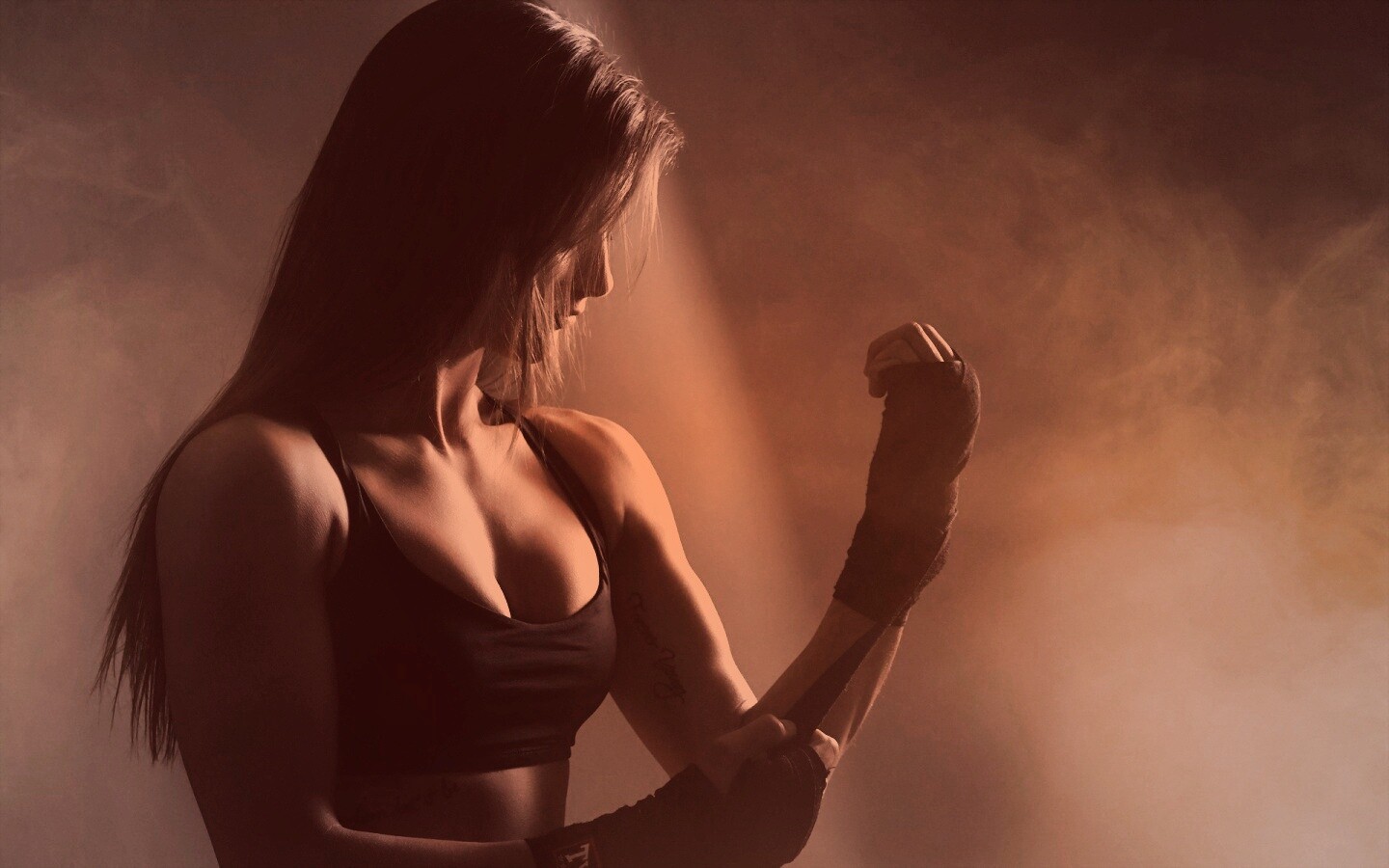 Спортивная девушка обои