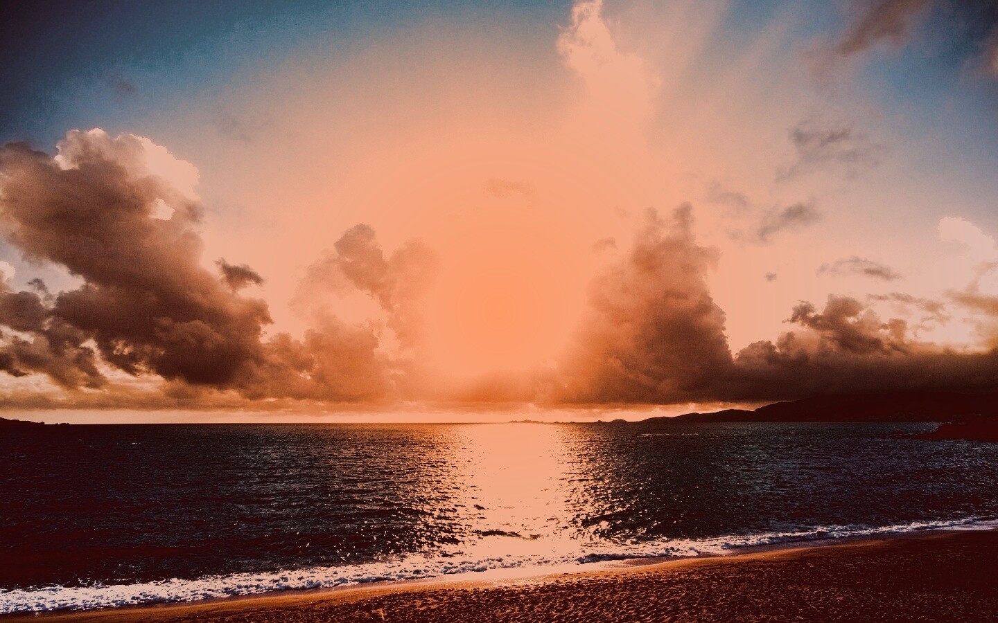 Солнечный пляж обои