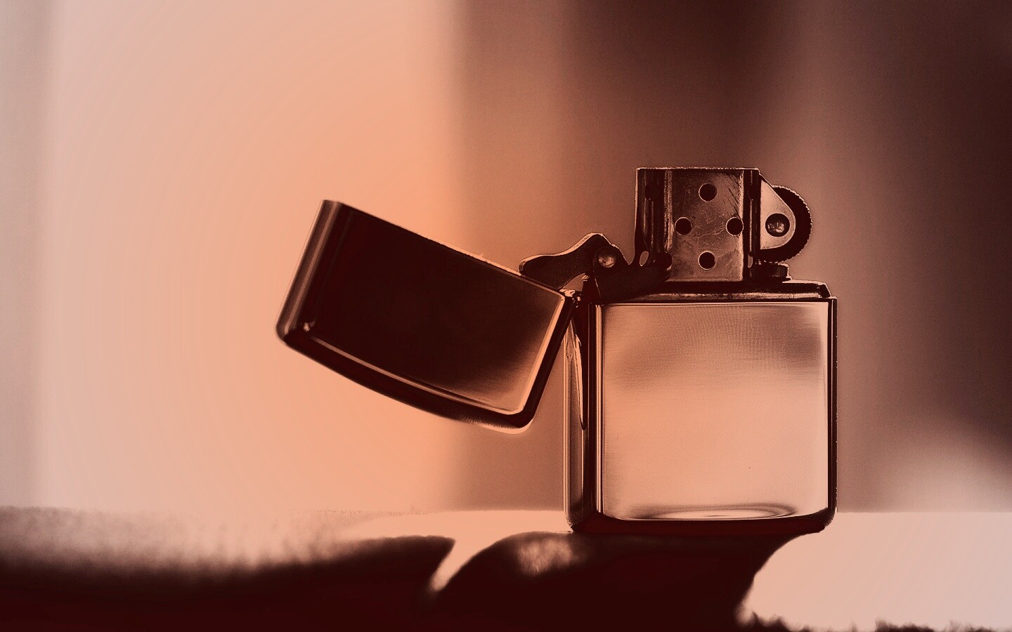 Зажигалка обои