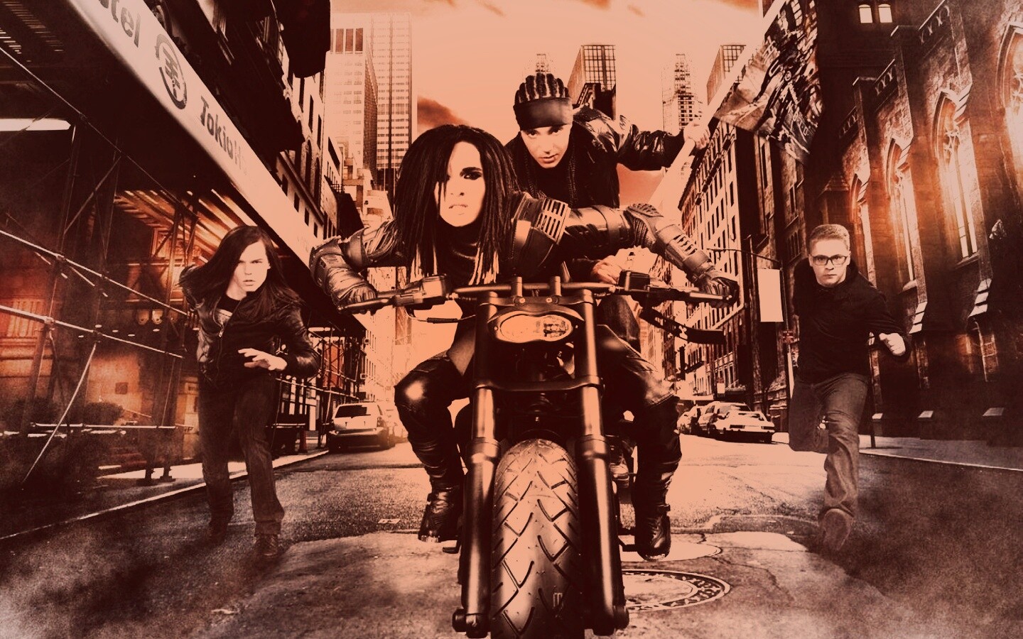 Tokio Hotel на мотоцикле обои