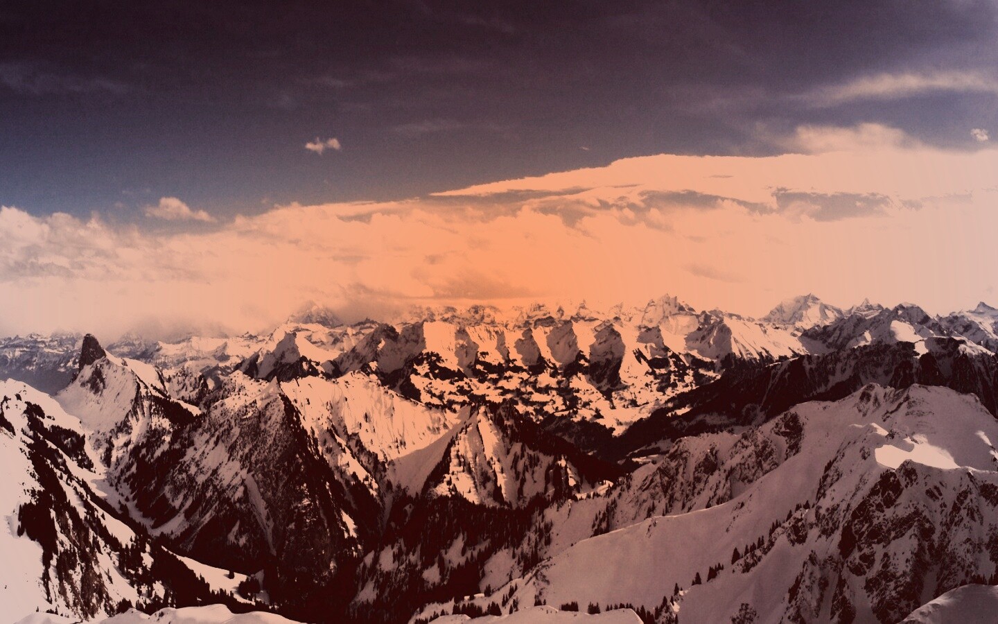 Горный пейзаж обои