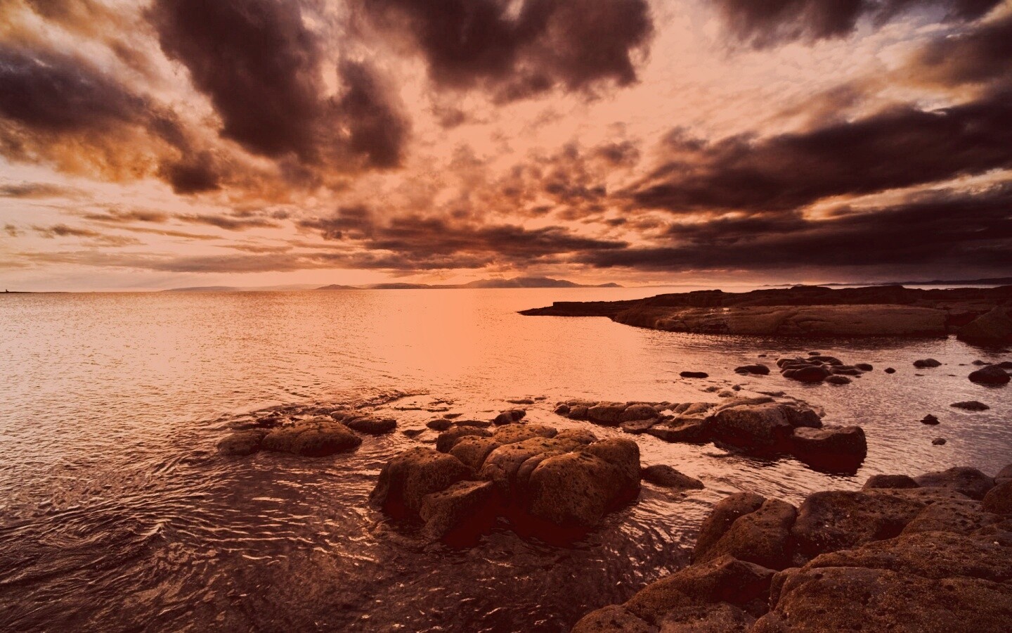 Красивый вид на вечернее море обои