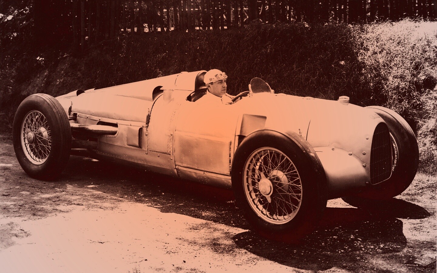 Старинный гоночный автомобиль обои