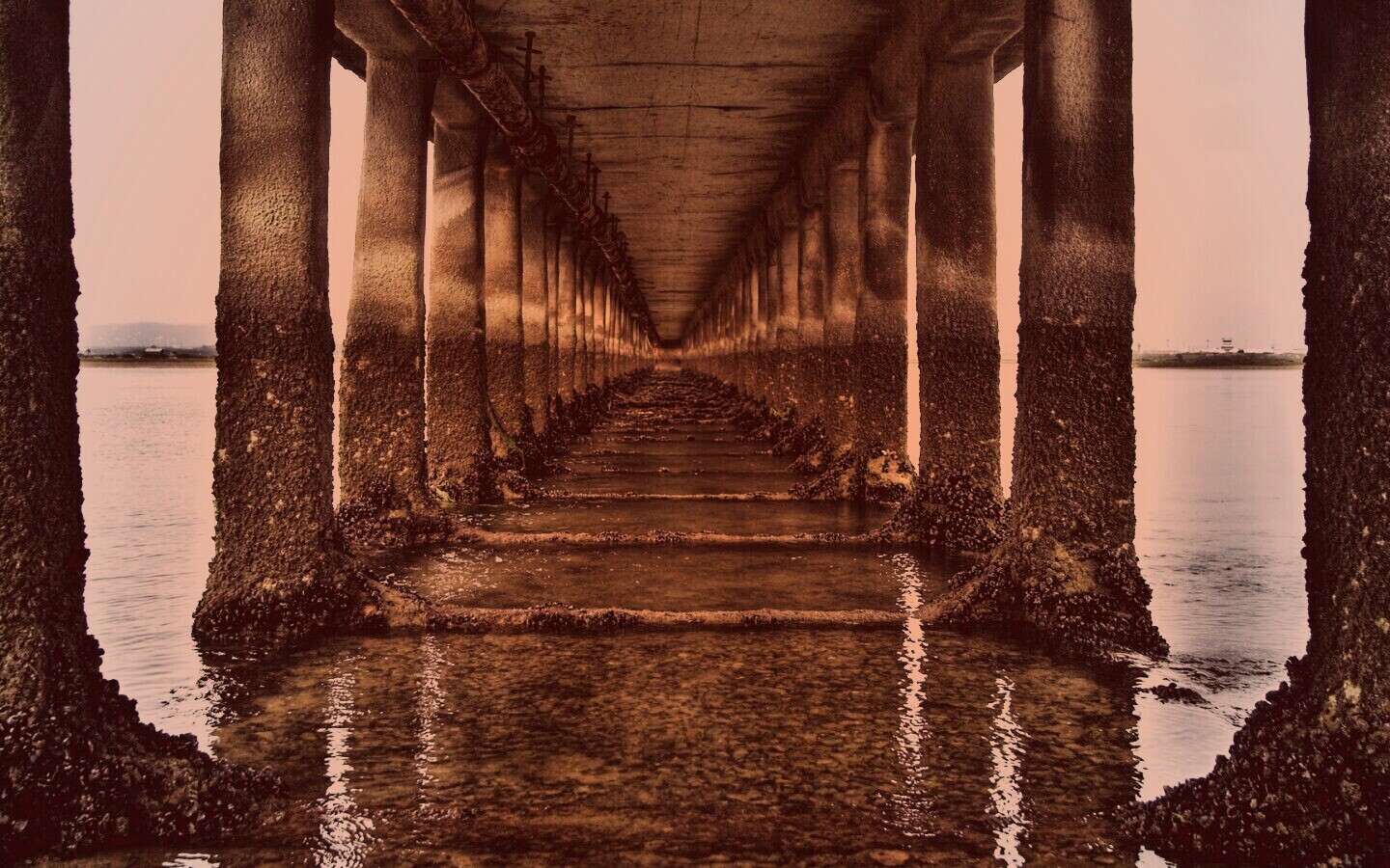 Туннель в бесконечность обои