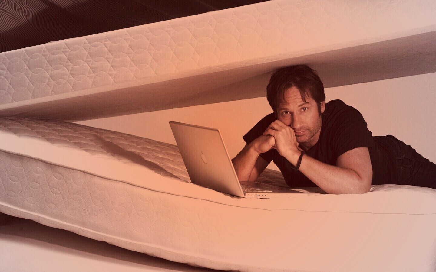 Дэвид Духовны обои