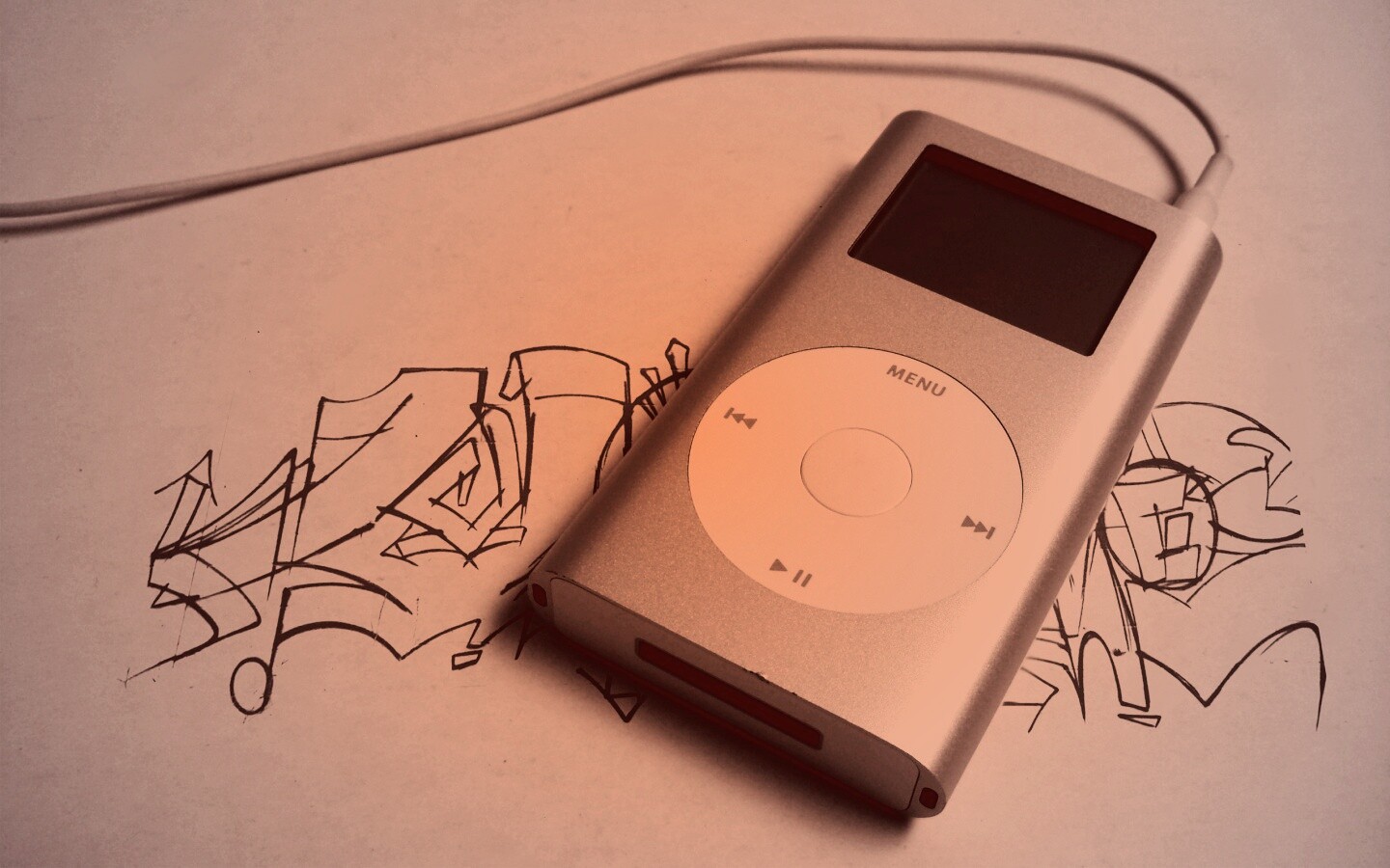 iPod на лиске с граффити обои