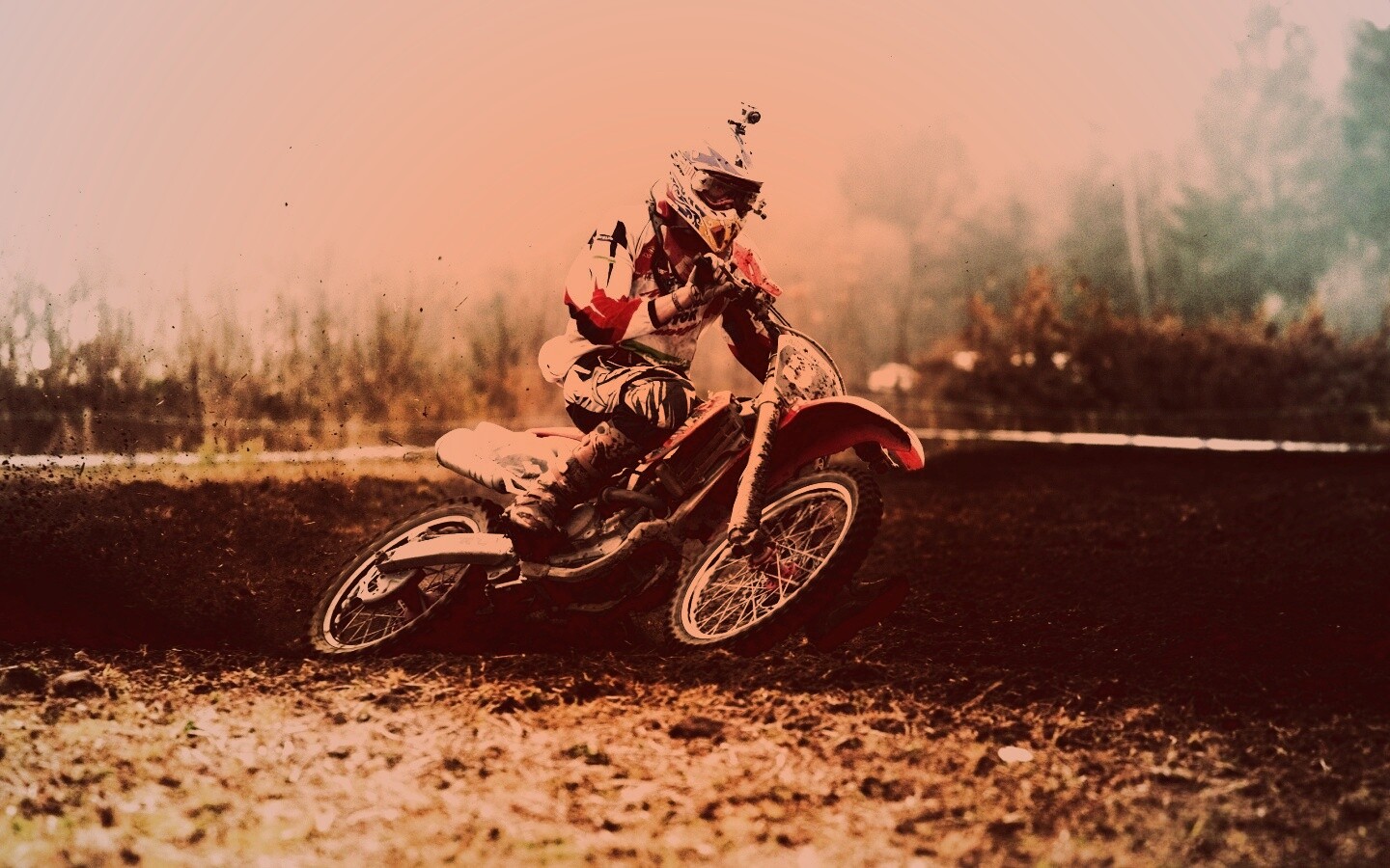 Зрелищное ралли на мотоциклах обои